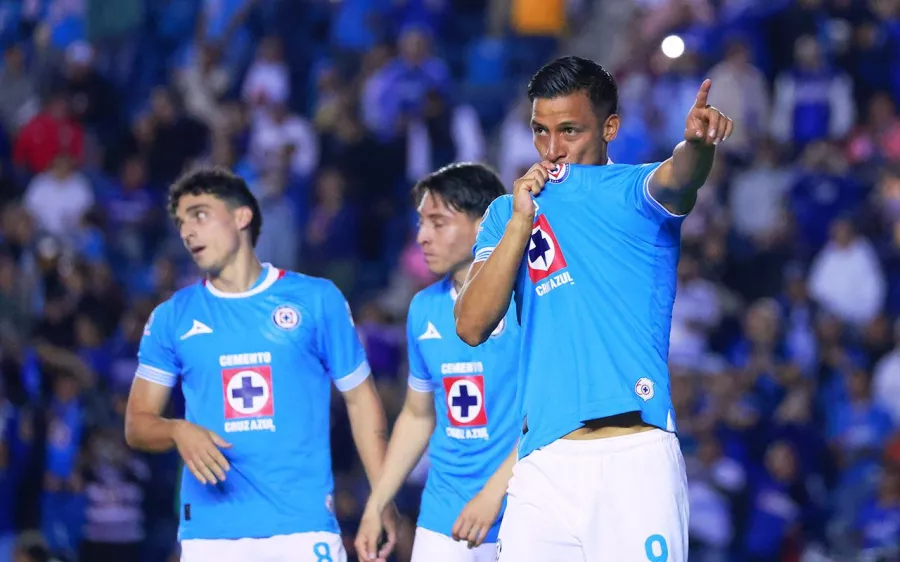 Ángel Sepúlveda fue la figura del imparable Cruz Azul