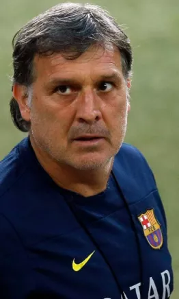 Gerardo Martino, el último DT del Barcelona que debutó con triunfo en El Clásico