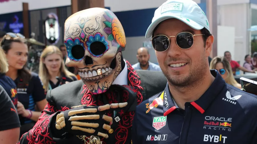 Charles Leclerc vestido de charro es lo mejor que verás hoy