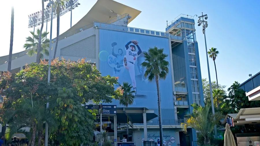 El Dodger Stadium volvió a vivir la 'Fernandomanía'