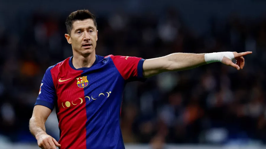 Robert Lewandowski ha sido letal en el Clásico y ya marcó un doblete