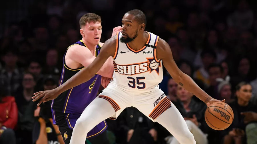 Espectacular remontada de los Lakers, que perdían por 20 puntos