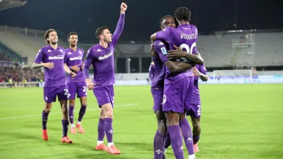 Fiorentina goleó a la Roma y se ilusiona en la Serie A