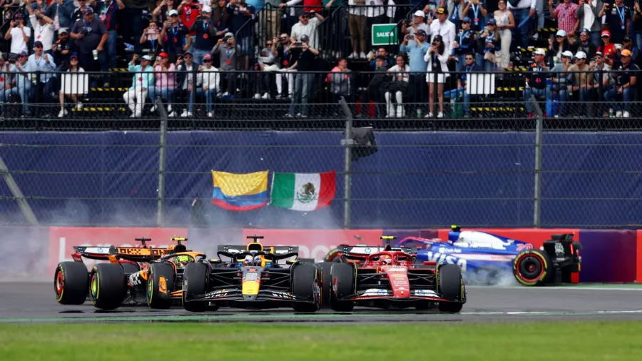 Así fue la accidentada salida del Gran Premio de México