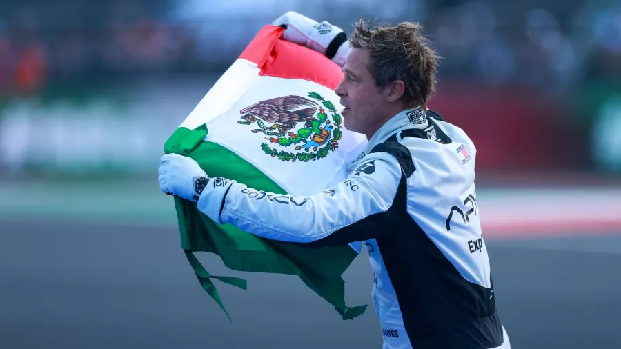 Brad Pitt se unió a la velocidad del Gran Premio de México