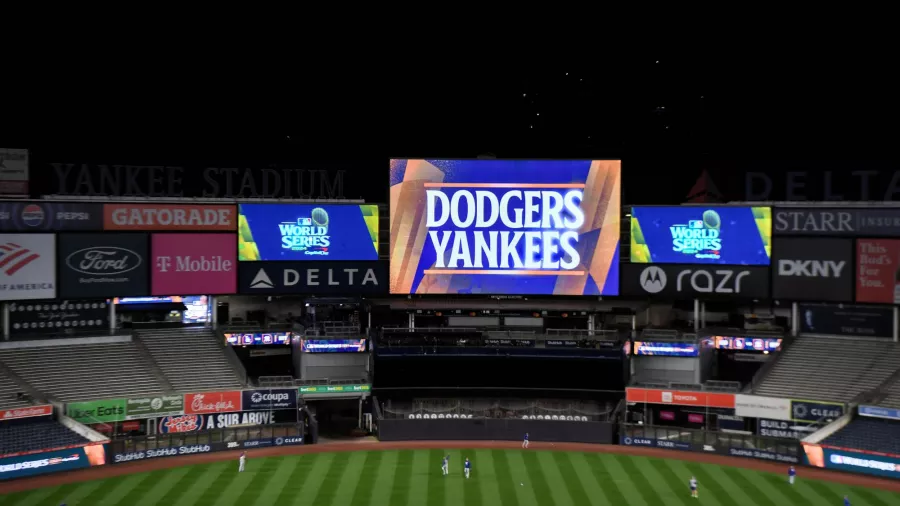 El Yankee Stadium está listo para la batalla de este lunes