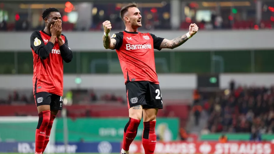 Bayer Leverkusen avanzó sin problemas en la Pokal