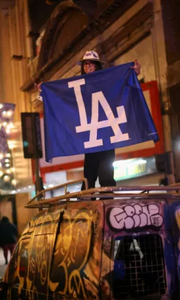 La coronación de los Dodgers provocó disturbios y arrestos