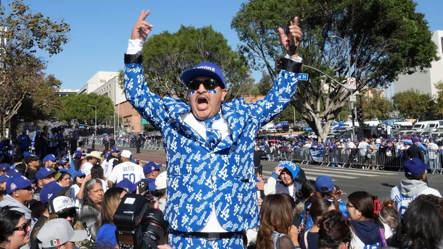 Así celebró Los Ángeles a sus queridos Dodgers.