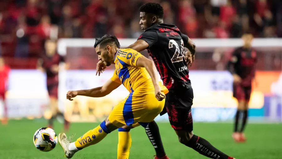 Tigres se adueñó de la Frontera y goleó a los Xolos