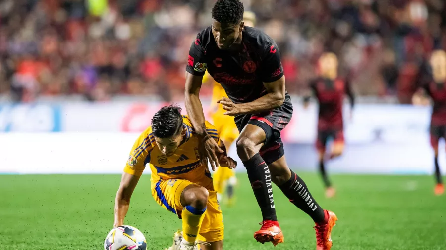 Tigres se adueñó de la Frontera y goleó a los Xolos