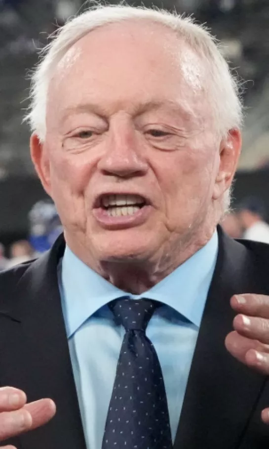 No esperaba un inicio tan complicado: Jerry Jones