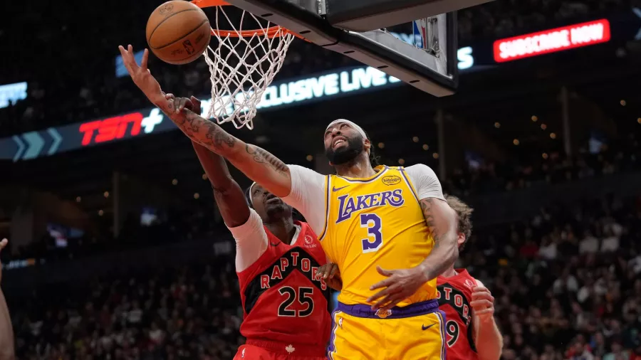 Los Lakers resurgieron con gran noche de Anthony Davis