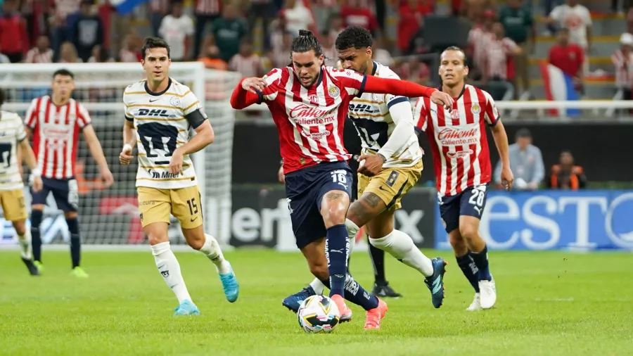 Se esperaba mucho más de Chivas y Pumas