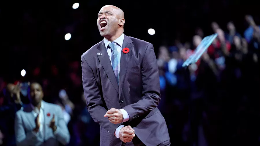 Los Raptors homenajearon y retiraron el 15 de Vince Carter