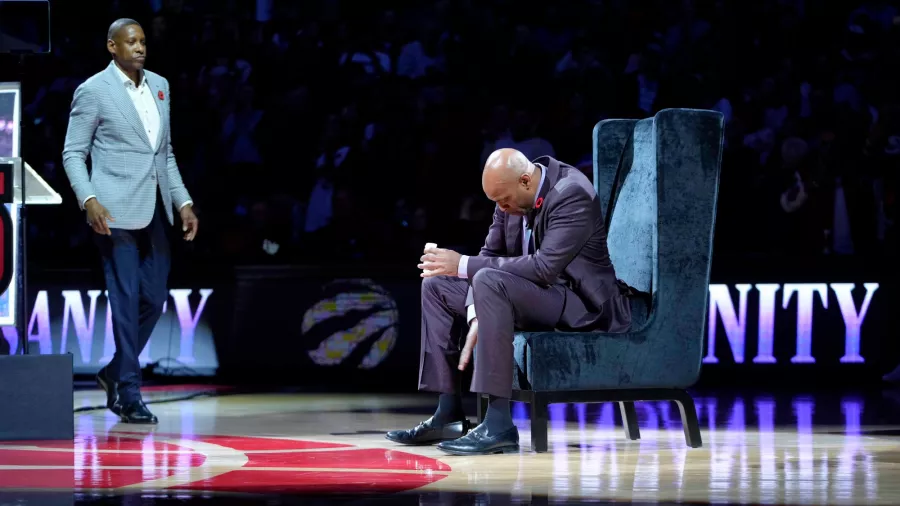 Los Raptors homenajearon y retiraron el 15 de Vince Carter