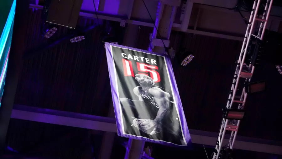 Los Raptors homenajearon y retiraron el 15 de Vince Carter