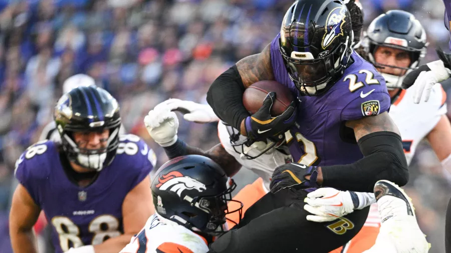 Los Ravens lucieron revolucionados y apalearon a los Broncos