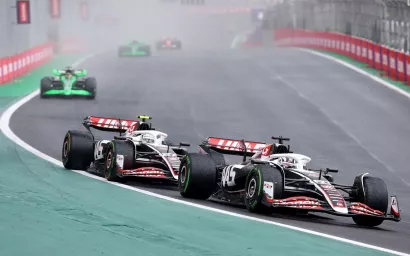 La lluvia causa estragos en el GP de Interlagos