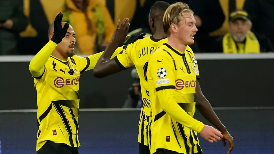 Borussia Dortmund escaló al cuarto lugar de la tabla y estará pendiente del resto de la jornada