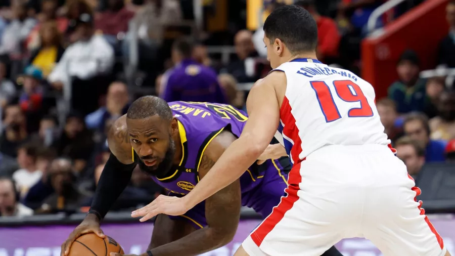 Los Pistons dieron la campanada sobre Lakers