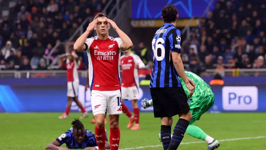 El arquero del Inter le negó el empate a los 'Gunners' una y otra vez.