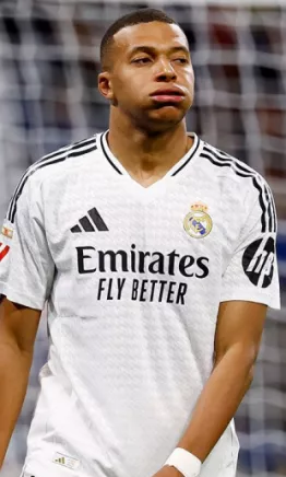 Kylian Mbappé, una imagen deteriorada en seis meses