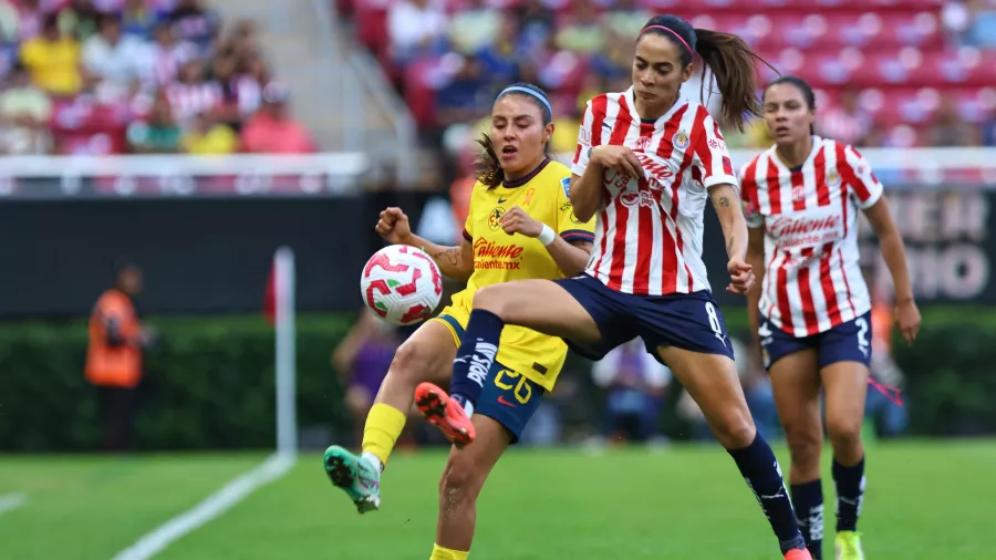 Golpe certero de América a Chivas en cuartos de final