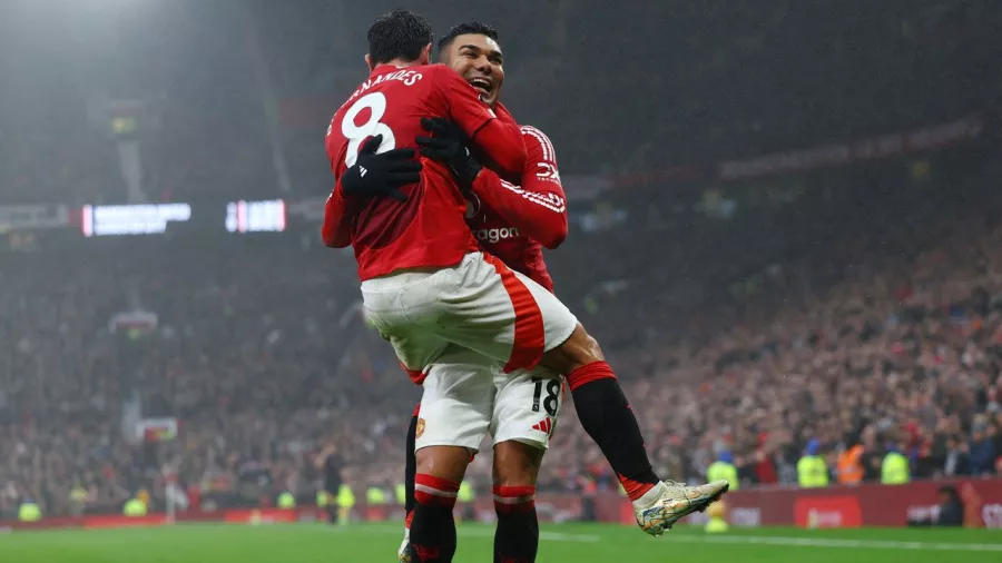 La efectividad impulsó a Manchester United en la Premier League