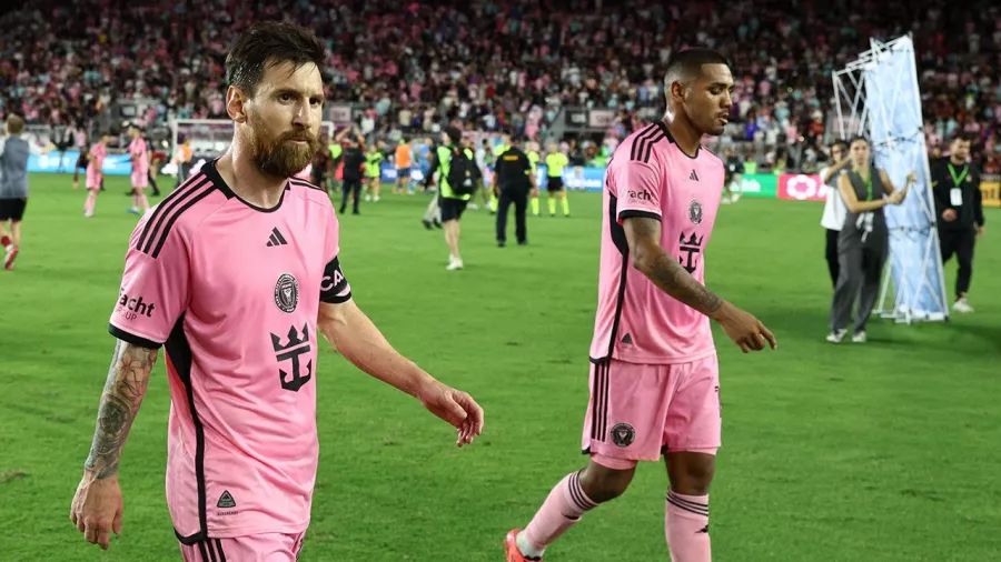 De la felicidad al lamento: Los rostros de Leo Messi en su eliminación