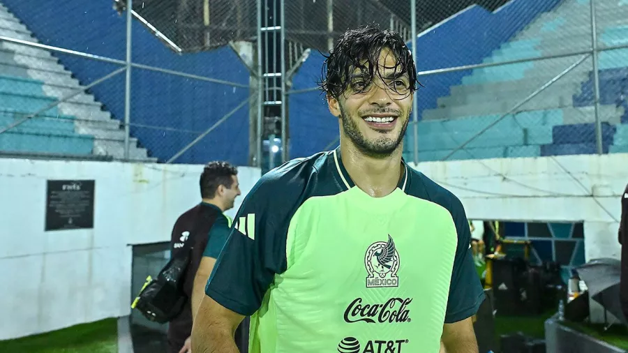 La Selección Mexicana reconció el stadio Morazán de San Pedro Sula en la víspera del encuentro de ida de los cuartos de final.