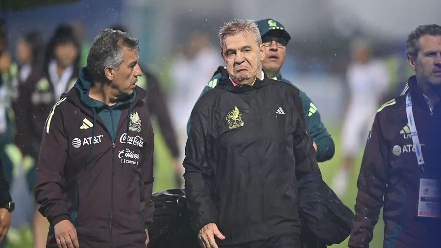 Javier Aguirre fue agredido al terminar el encuentro