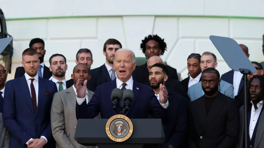 Los campeones Celtics visitaron la Casa Blanca