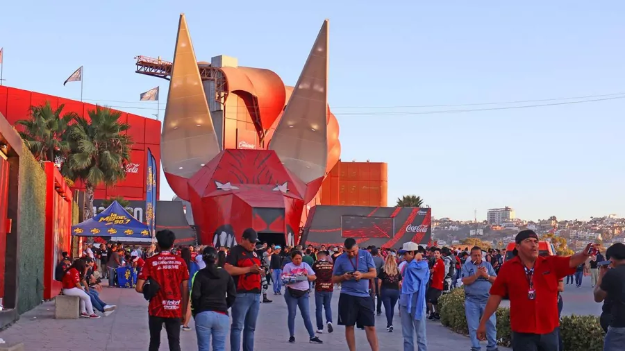 El play-in AB se juega entre Tijuana y Atlas en el Estadio Caliente. Partido único que definirá al equipo que avanza como 8° lugar para enfrentar a Toluca.