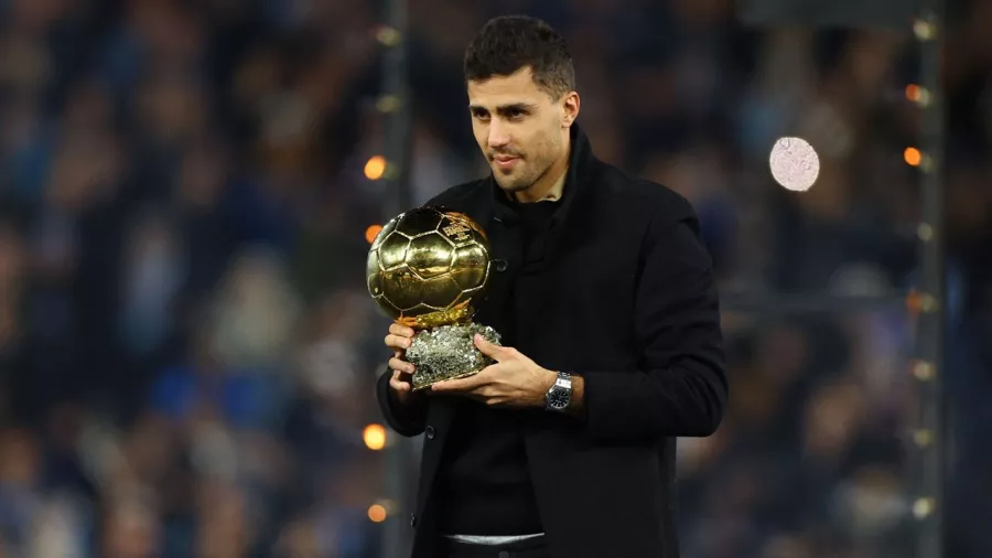 Rodri ofreció el Ballon d'Or a la afición de Manchester City