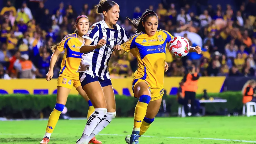 El gol rompió la tensión en el Clásico Regio femenil