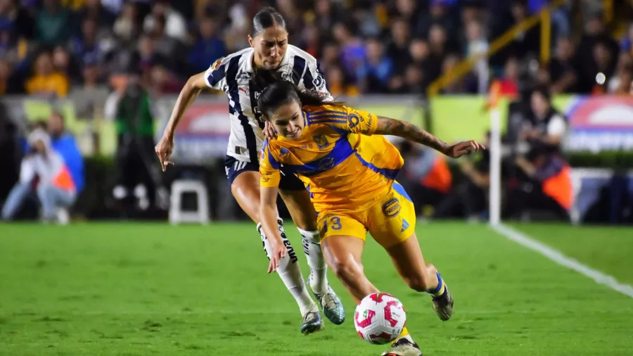 El gol rompió la tensión en el Clásico Regio femenil