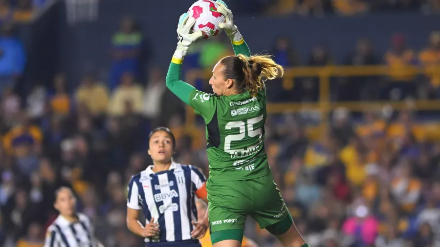 El gol rompió la tensión en el Clásico Regio femenil