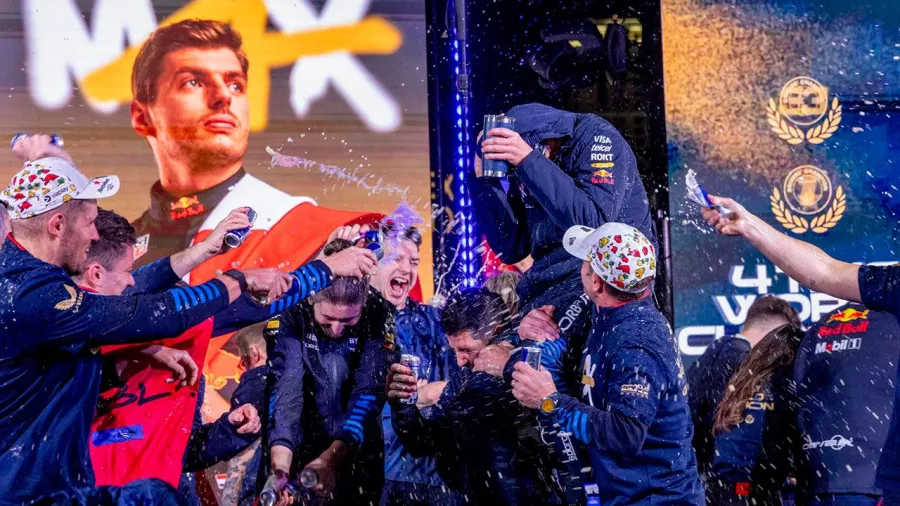 Max Verstappen, coronado en 'La Ciudad del Pecado'