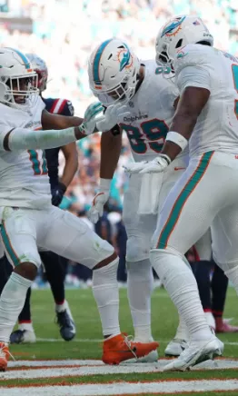 Con Tua Tagovailoa en gran forma, Miami volvió a ganar