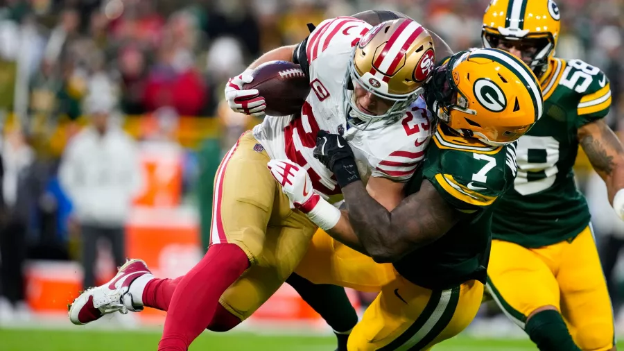 Green Bay exhibió a unos mermados 49ers