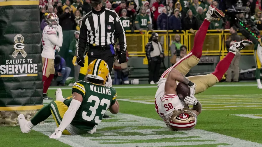 Green Bay exhibió a unos mermados 49ers