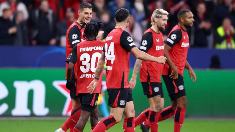 Bayer Leverkusen goleó a Salzburg y se afianzó en la Champions League