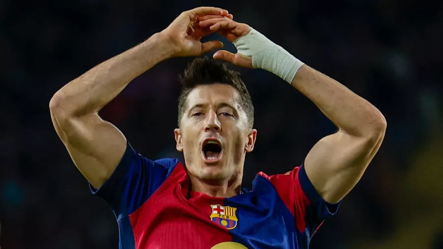 Robert Lewandowski y el gol 100 con el que hace historia