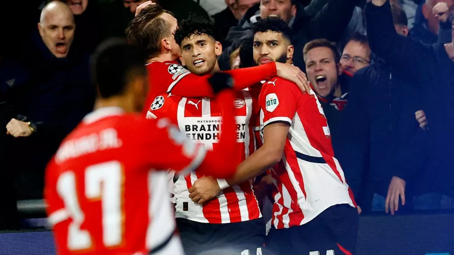 Así se vivió la remontada en el Philips Stadion de Eindhoven.