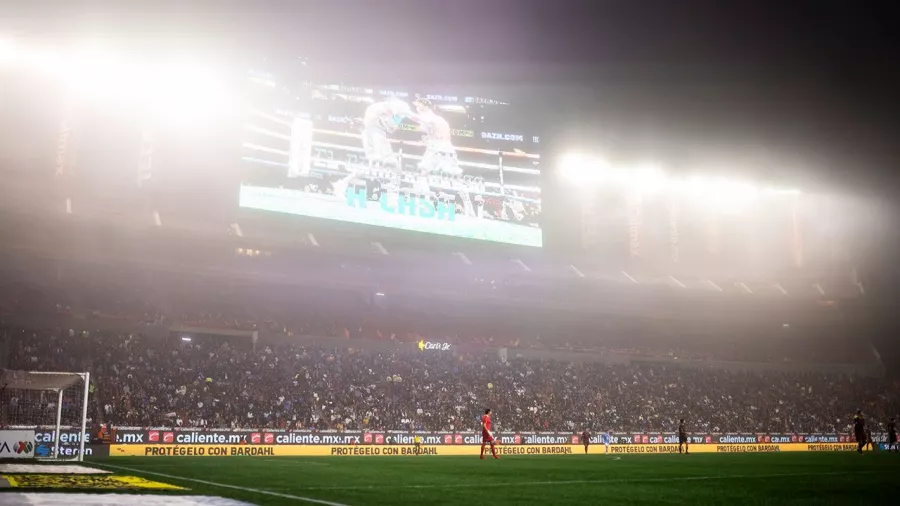 Un banco de niebla 'adorna' la noche de pesadilla de Cruz Azul