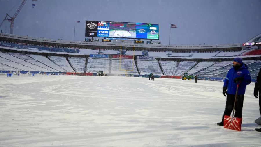 La nieve se apoderó del estadio de los Bills, pero sí habrá juego contra los 49ers