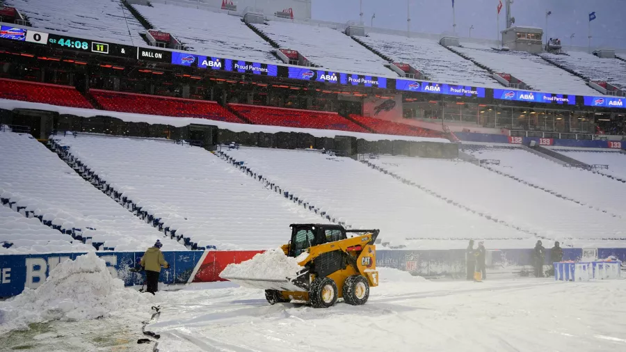 La nieve se apoderó del estadio de los Bills, pero sí habrá juego contra los 49ers