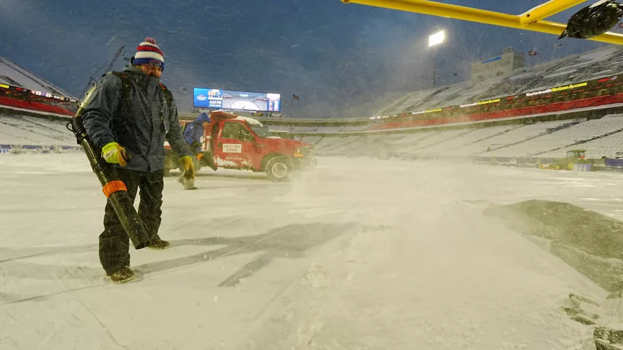 La nieve se apoderó del estadio de los Bills, pero sí habrá juego contra los 49ers