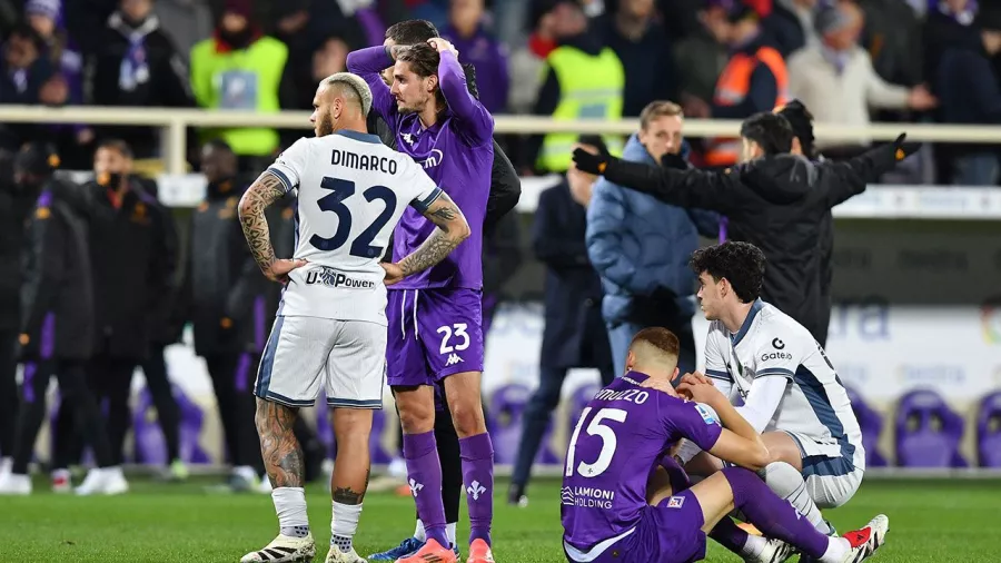 Drama en la Serie A, se desploma un jugador de la Fiorentina